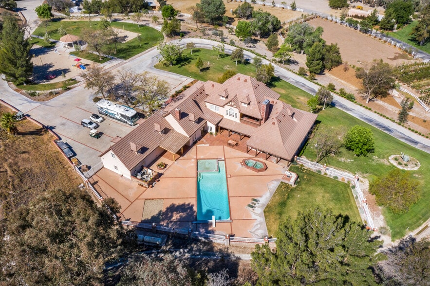 More Photos Of 15142 Sierra Hwy, Santa Clarita Land For Sale