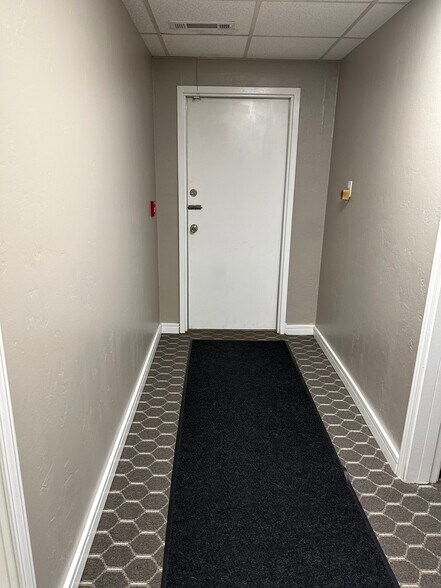 More Photos Of 4540 NW 10th St, Oklahoma City Office For Lease