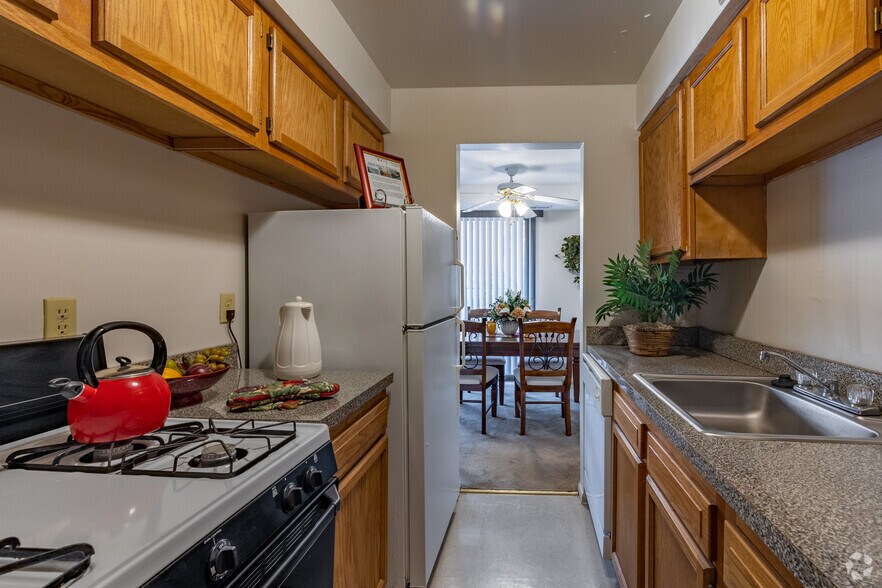 More Photos Of 30901 Lake Shore Blvd, Willowick Multifamily For Sale