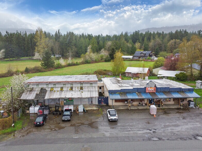 More Photos Of 294382 Us Highway 101, Quilcene Freestanding For Lease