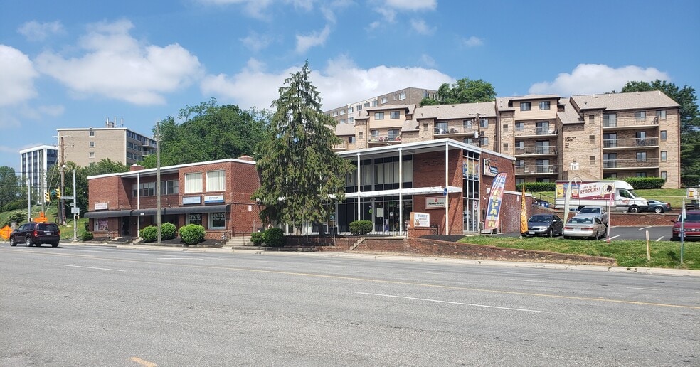Primary Photo Of 5555 Columbia Pike, Arlington Office For Lease