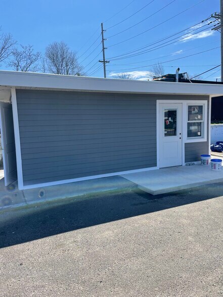 More Photos Of 1659 - 1665 West Front St, Plainfield Land For Lease