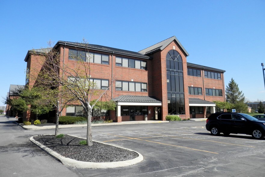 Primary Photo Of 8300 Tyler Blvd, Mentor Medical For Lease