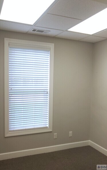 More Photos Of 138 Canal St, Pooler Medical For Lease