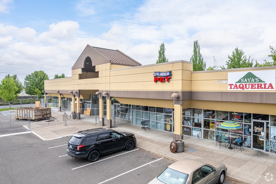 More Photos Of 1821-1891 Pioneer Pky E, Springfield Unknown For Lease