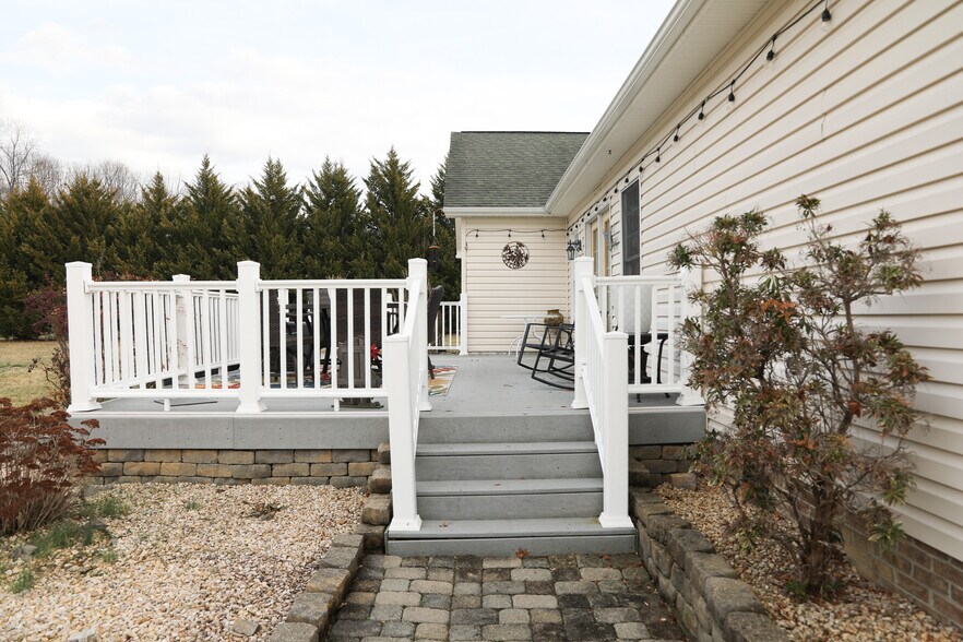 More Photos Of 232 Mine Branch Rd, Crimora Specialty For Sale