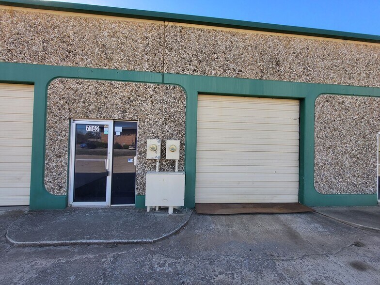 More Photos Of 7112 NW Melrose Ln, Oklahoma City Manufacturing For Lease