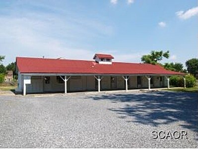 More Photos Of 102 S Main St, Camden Office For Sale