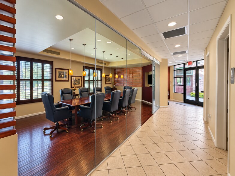 More Photos Of 343 W Roosevelt St, Phoenix Office For Sale
