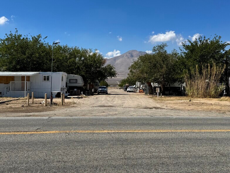 More Photos Of 1661 N Brown Rd, Inyokern Manufactured Housing Mobile Home Park For Sale