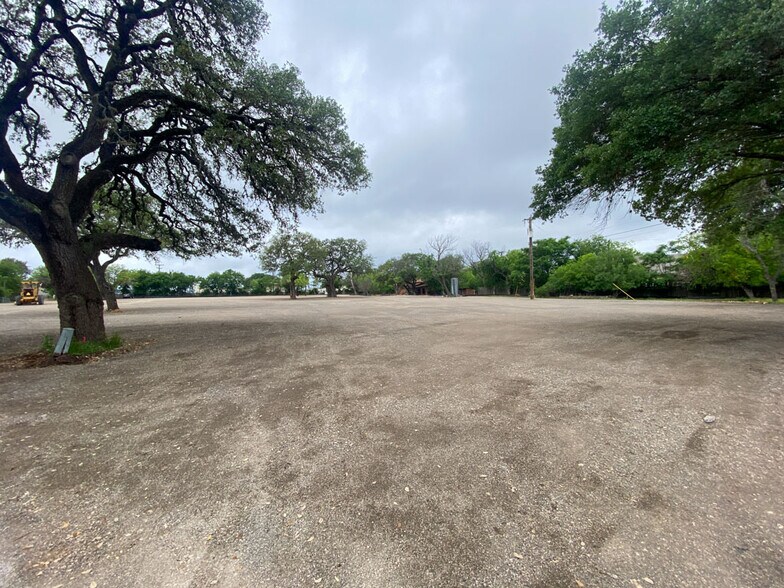 More Photos Of 7540 Bandera rd, San Antonio Land For Lease