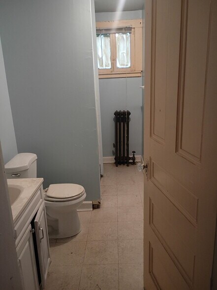 More Photos Of 26 Fayette St, Binghamton Apartments For Sale