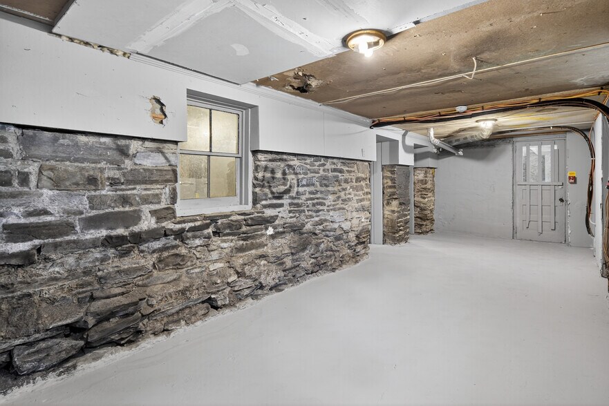 More Photos Of 310 Pleasant St, Ithaca Apartments For Sale