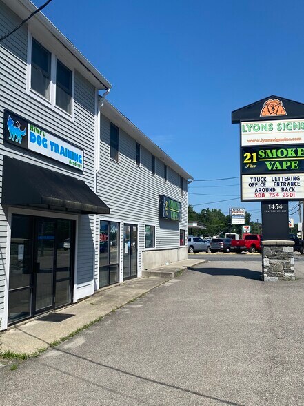 More Photos Of 1454 Grafton St, Worcester Light Manufacturing For Lease