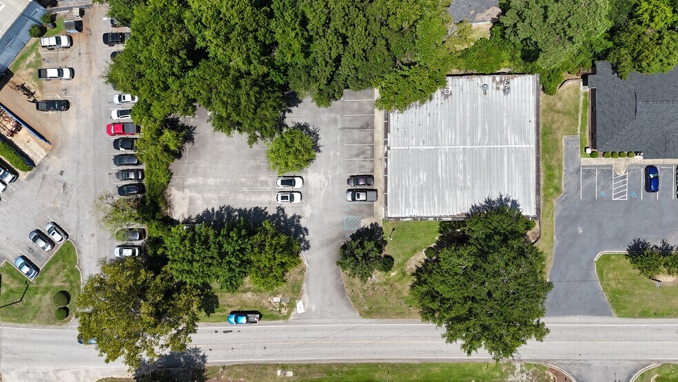 More Photos Of 305 Stoneridge Dr, Columbia Office For Sale