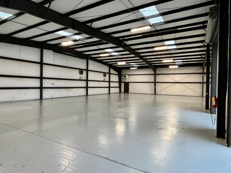 More Photos Of 1011 Vista Way, Red Bluff Industrial For Sale