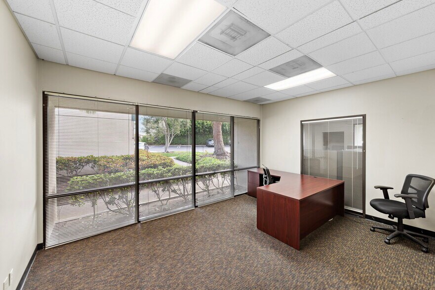 More Photos Of 23691 Birtcher Dr, Lake Forest Office For Sale