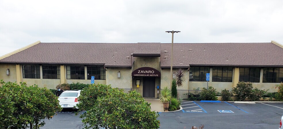 More Photos Of 300 S Pierce St, El Cajon Medical For Lease