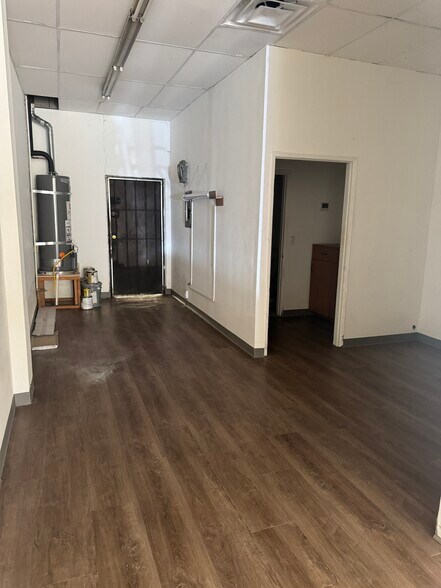 More Photos Of 110-150 W El Norte Pky, Escondido Unknown For Lease