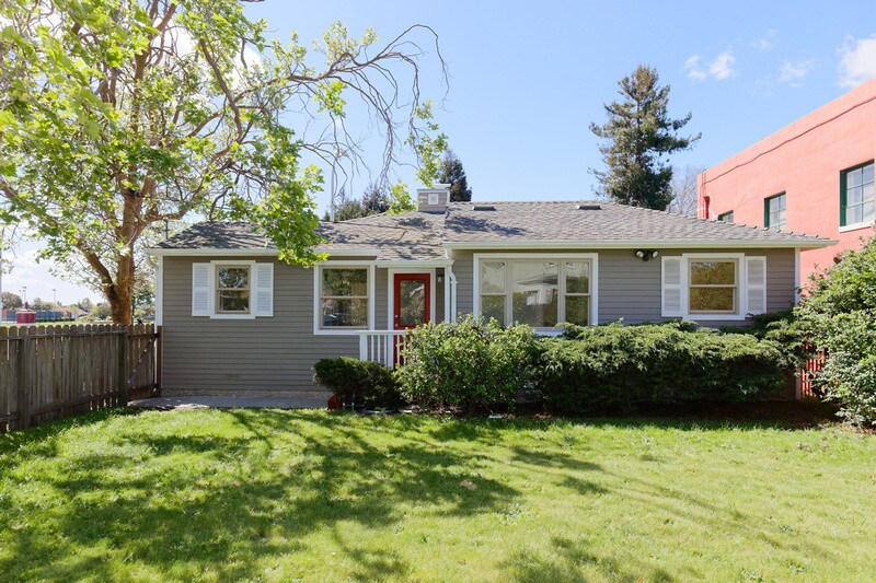 More Photos Of 2931 MacDonald Ave, Richmond Office Residential For Sale