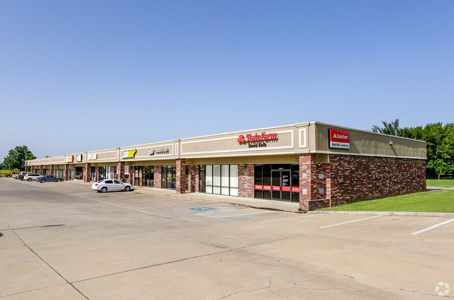 More Photos Of 2421 S York St, Muskogee General Retail For Sale