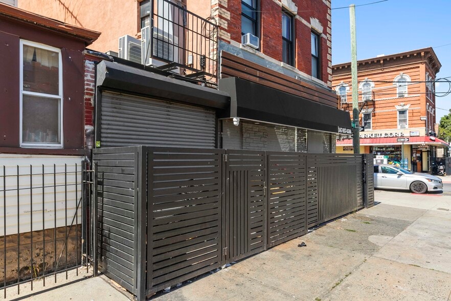 More Photos Of 342 Ridgewood Ave, Brooklyn Apartments For Lease