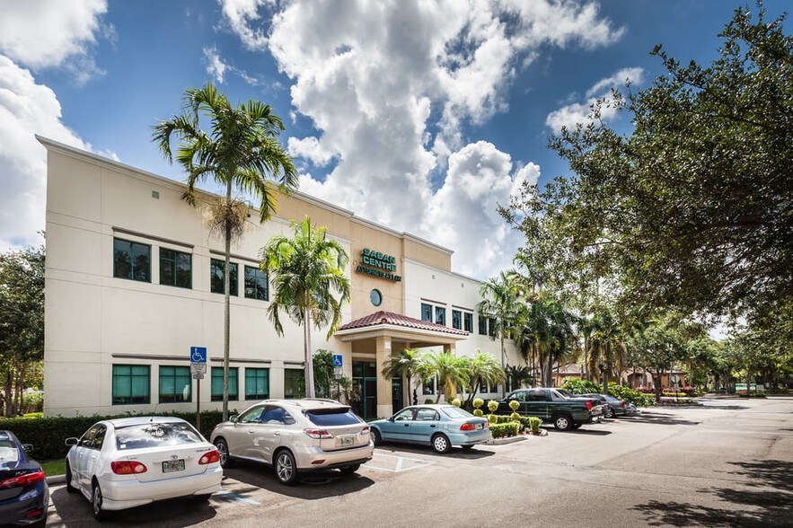 More Photos Of 150 N University Dr, Plantation Medical For Lease