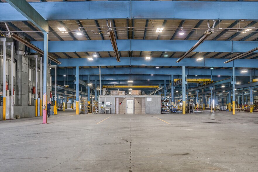 More Photos Of 42134 FM 510, Los Fresnos Manufacturing For Sale
