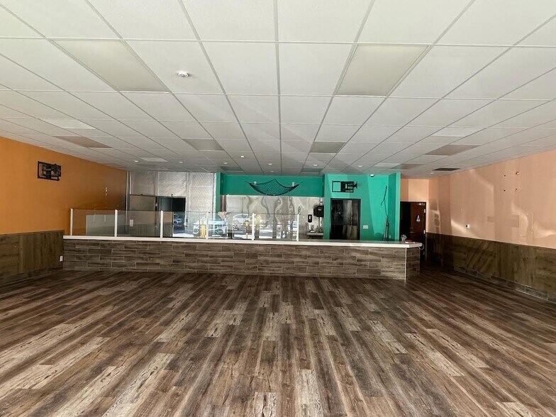 More Photos Of 2707 Hopyard Rd, Pleasanton General Retail For Sale