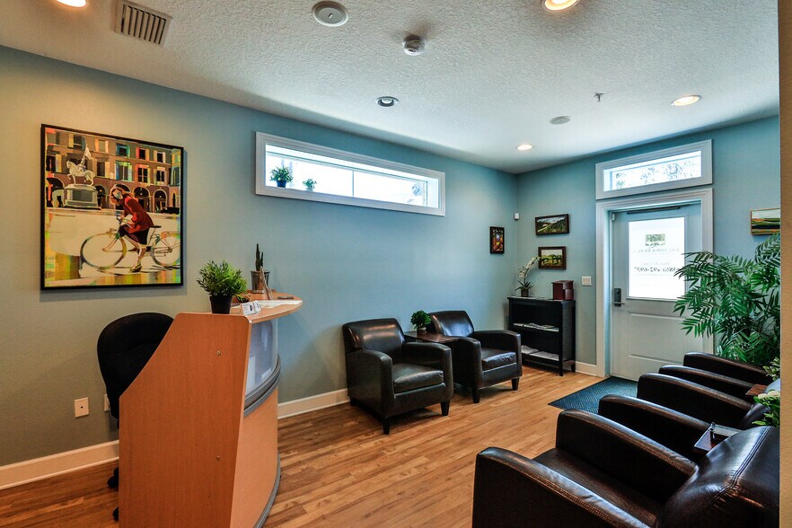 More Photos Of 215 S Palmetto Ave, Daytona Beach Office For Sale