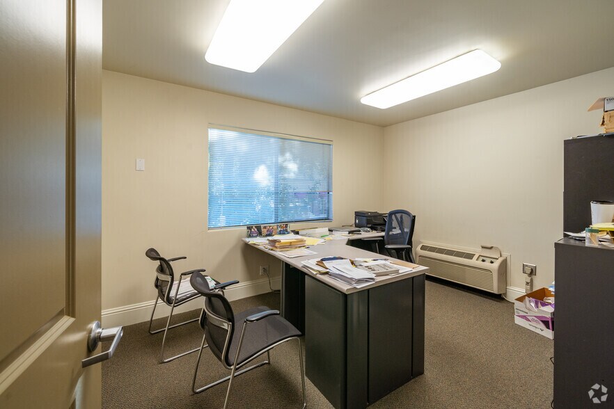 More Photos Of 675 Hartz Ave, Danville Office For Sale