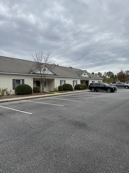 Primary Photo Of 710 Cromwell Dr, Greenville Office For Lease