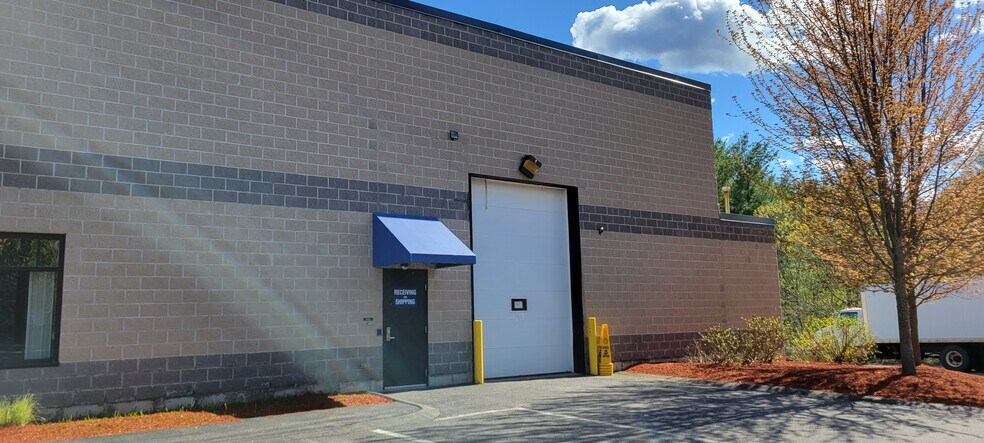 More Photos Of 33 Constitution Dr, Hudson Warehouse For Sale