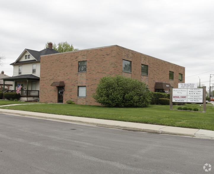 Primary Photo Of 1070 Larkin Ave, Elgin Office For Sale