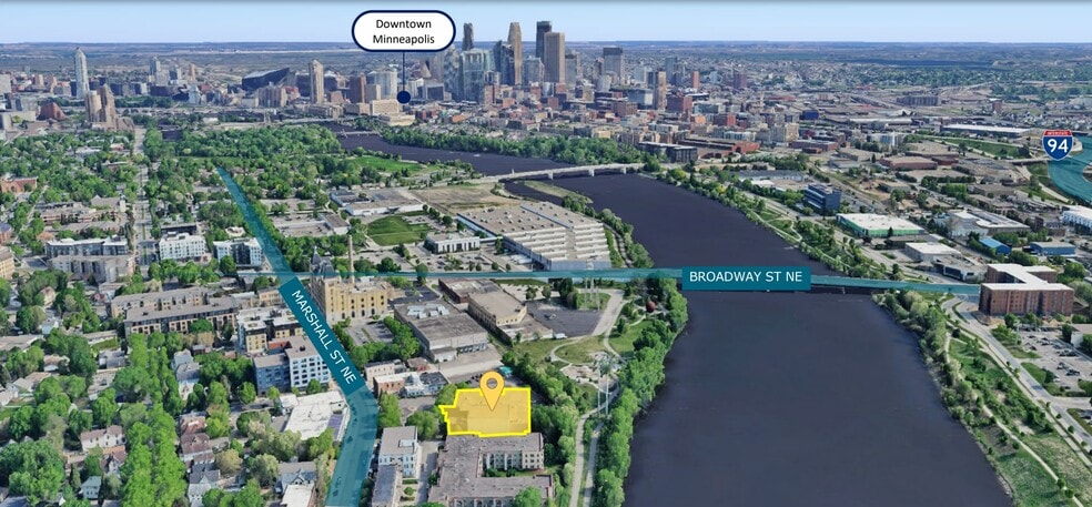 More Photos Of 1414 NE Marshall St, Minneapolis Manufacturing For Sale