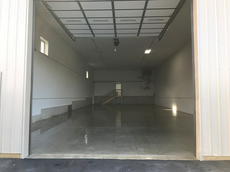 More Photos Of 10087 Raven Wood Dr, Saint John Light Manufacturing For Lease