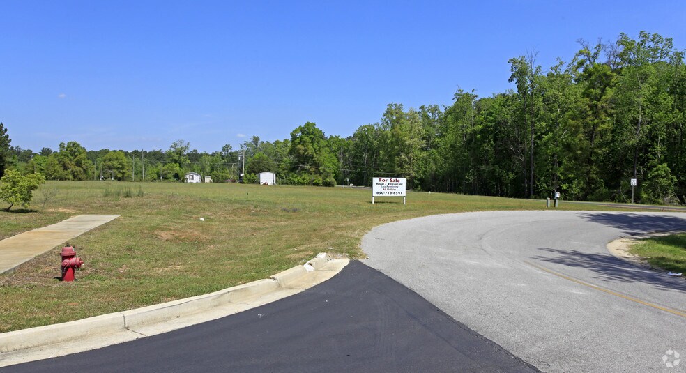 More Photos Of 4976 Whitetail Dr, Marianna Land For Sale