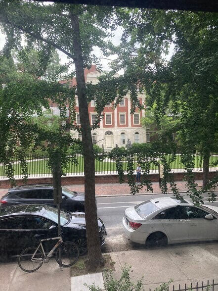 More Photos Of 818-824 Pine St, Philadelphia Medical For Lease