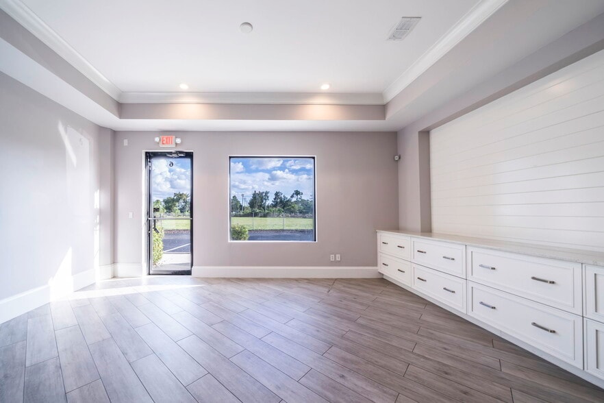 More Photos Of 24551 Production Cir, Bonita Springs Showroom For Lease