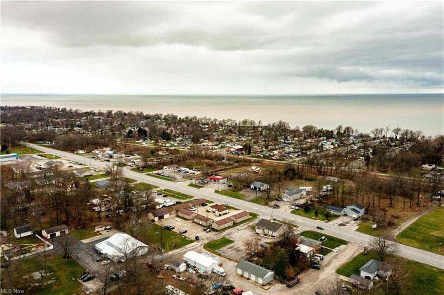 More Photos Of 3537 Liberty Ave, Vermilion Hotel For Sale