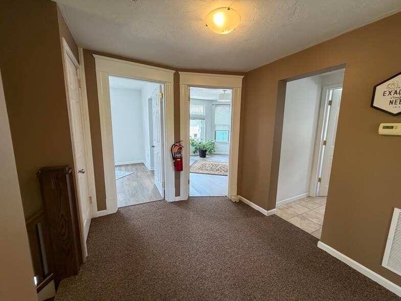 More Photos Of 435-437 S Maple Ave, Greensburg Office For Sale