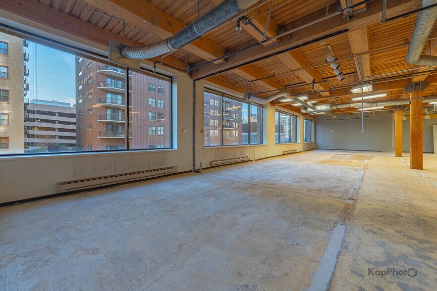 More Photos Of 819 S Wabash Ave, Chicago Loft Creative Space For Lease
