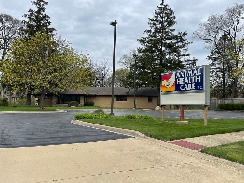 Primary Photo Of 25W710 75th Street, Naperville Medical For Sale