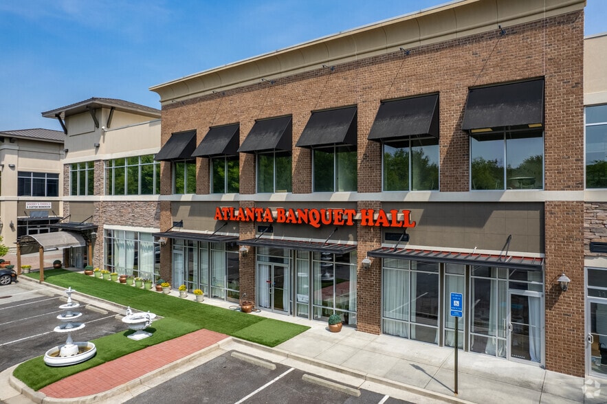 More Photos Of 1300 Peachtree Industrial Blvd, Suwanee Storefront Retail Office For Sale