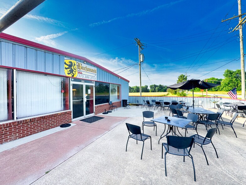 More Photos Of 1300 N Main St, Auxvasse Restaurant For Sale