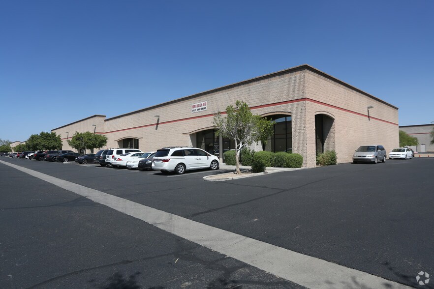 Primary Photo Of 1725 W Williams Dr, Phoenix Manufacturing For Lease
