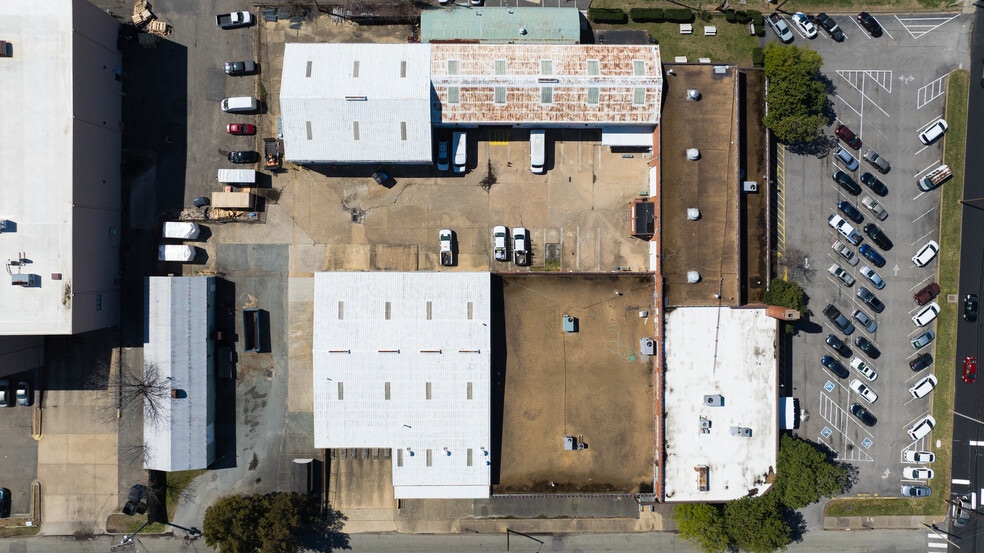 More Photos Of 1901 Westwood Ave, Richmond Warehouse For Sale