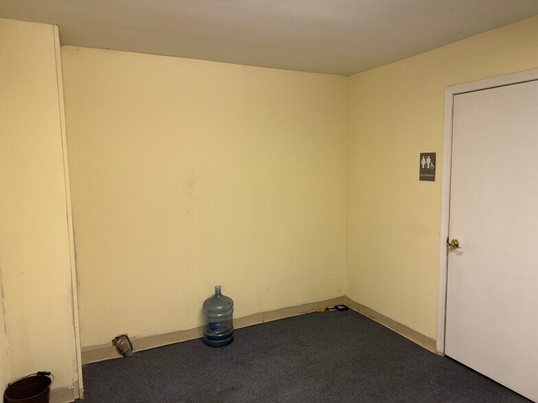 More Photos Of 25367 Lankford Hwy, Onley Light Distribution For Lease