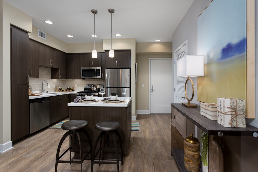 More Photos Of 7400 Center Ave, Huntington Beach Apartments For Lease