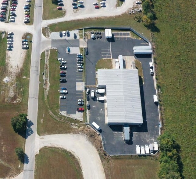 Primary Photo Of 110 Stanbury Industrial Dr, Brookfield Distribution For Lease